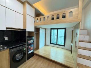 Bán nhà tư đình, long biên 74m2 3t 10,9 tỷ. dân xây, oto đỗ cửa.