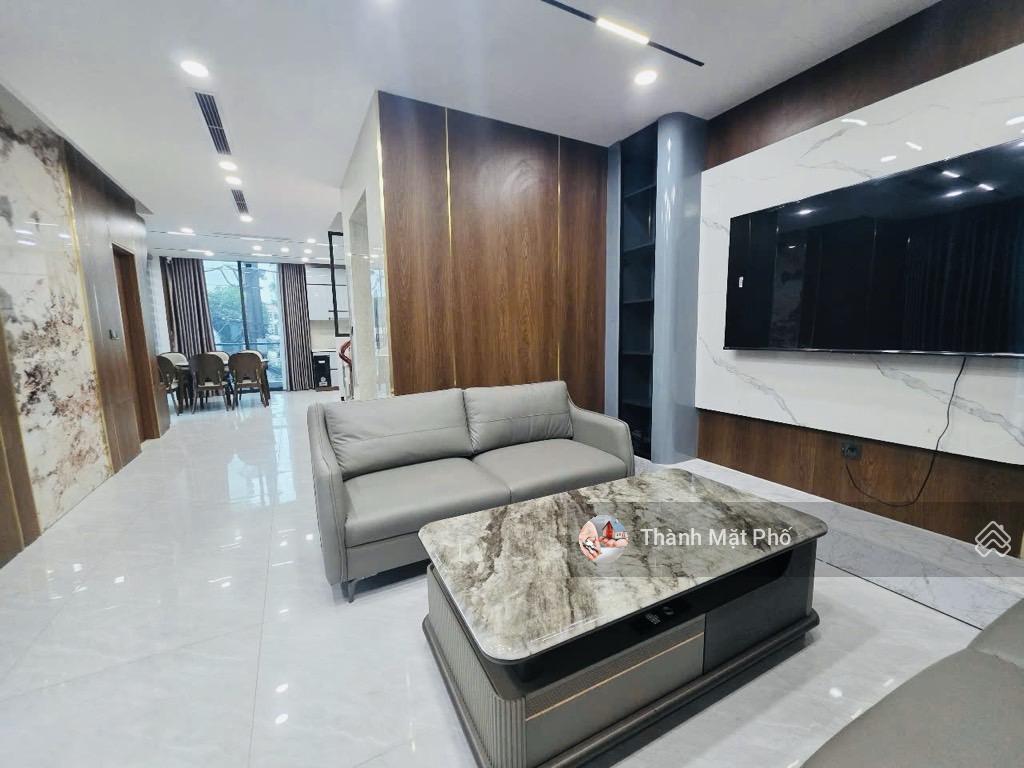 Bán nhà ngọc thuỵ 70m2 6t 18 tỷ. thang máy, gara 7c, lô góc, view công viên