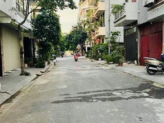 Bán đất bồ đề, long biên 8,5 tỷ, 60m2. hiếm, oto đỗ.