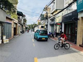 Bán nhà nguyễn văn cừ, bồ đề 50m2 4t 10,5 tỷ. oto đỗ cửa, ô chờ thang máy.