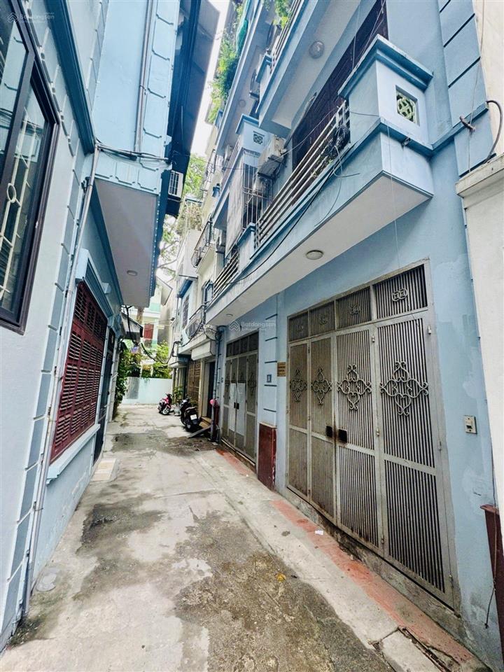 Bán nhà gia thụy, bồ đề 50m² 4t 10,5 tỷ. dân xây, ô tô đỗ cửa, ô chờ thang máy