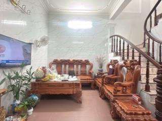 Bán đất sài đồng, 50m2 3t 7,9 tỷ. đất đẹp, sát chợ 230
