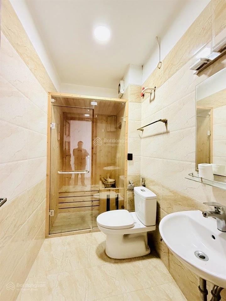 Bán nhà ngô gia tự, long biên 100m2 4t 19,6 tỷ. siêu phẩm, mặt phố, kinh doanh