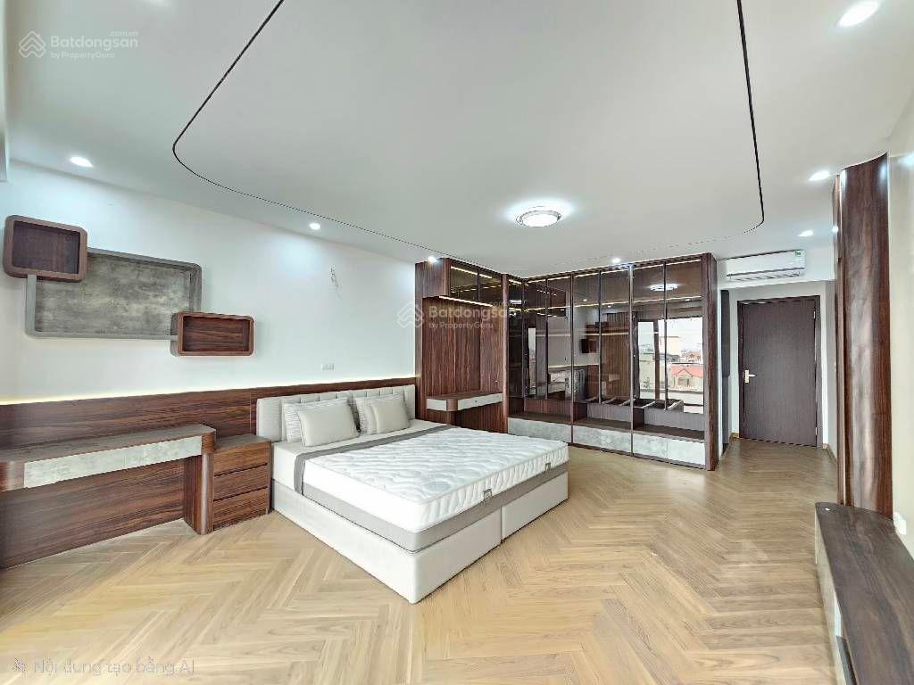 Bán nhà bát khối, 70m² 7t 16,5 tỷ. gara 2 oto, thang máy, kinh doanh.