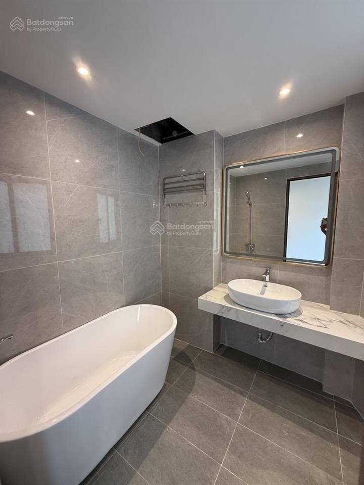Bán nhà ngô gia tự, việt hưng 35m² 5t 5,6 tỷ. hiếm! nhà mới, lô góc