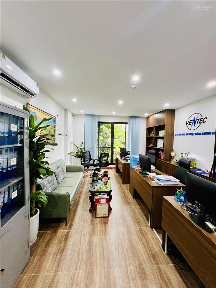 Bán nhà việt hưng 65m2 7t 15,8 tỷ. nhà đẹp, thang máy, gara 2 oto