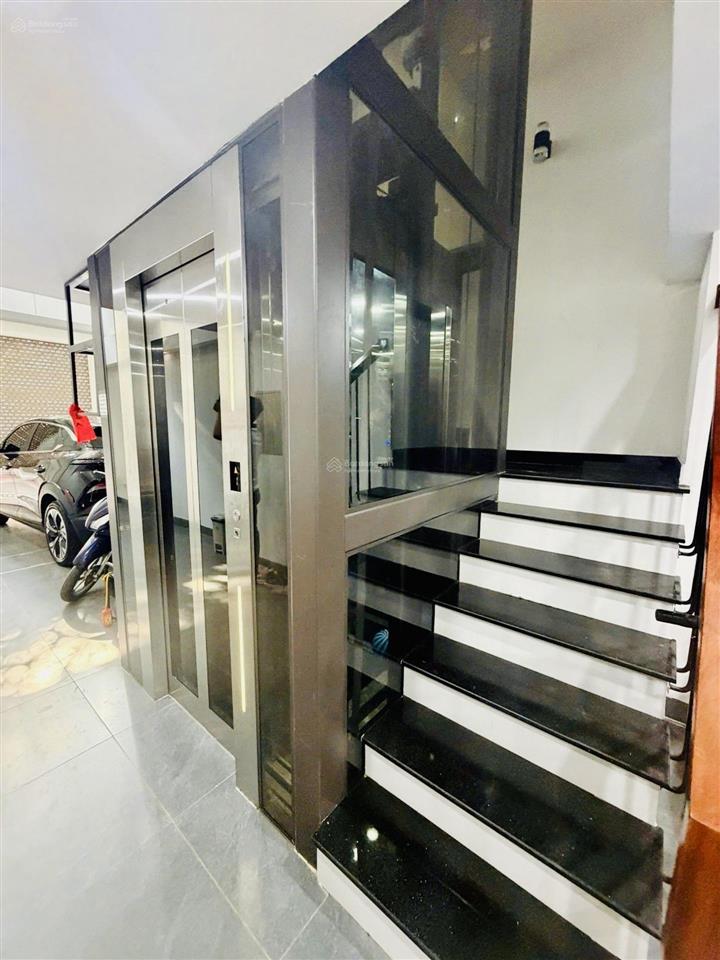 Bán nhà việt hưng 65m2 7t 15,8 tỷ. nhà đẹp, thang máy, gara 2 oto