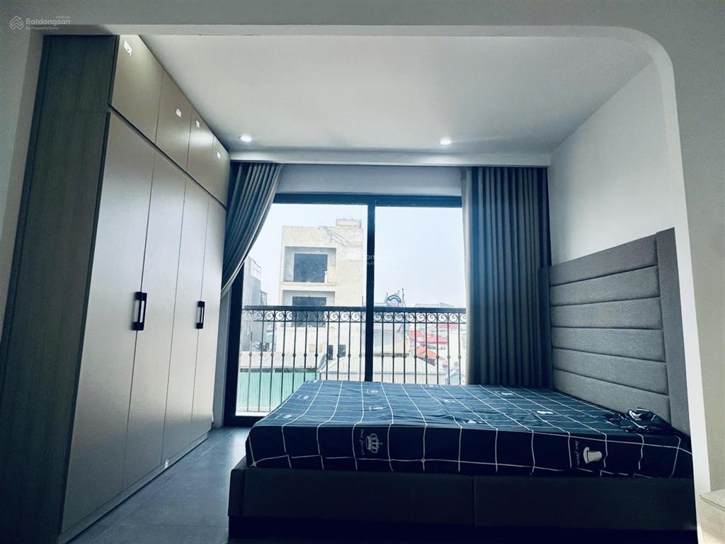 Chủ giảm 3 tỷ, giá mới 16,6 tỷ. bán nhà hoàng như tiếp, bồ đề 85m2 8 tầng thang máy