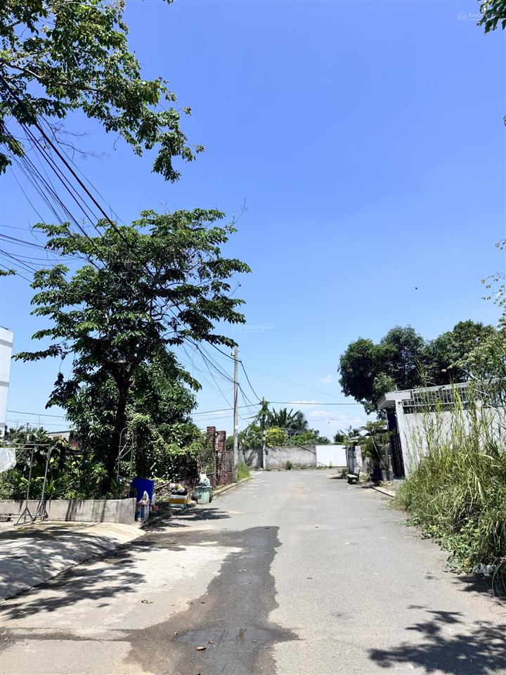 Bán đất hẻm 47 trường lưu, p. long trường, q9 giá tốt