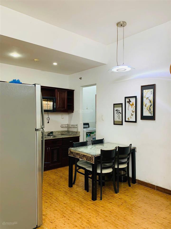 Cần gấp căn hộ khang phú 74m²  ban công rộng  2pn|2wc  bán giá 3,6 tỷ  sổ hồng riêng.