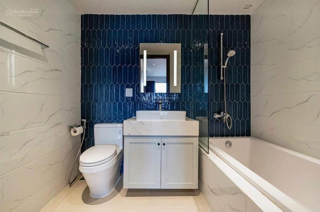 Cho thuê cc sky center, 17 triệu/th, 75m2, 2pn, 2wc tại sky center, phổ quang, tân bình