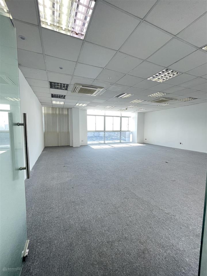 Cho thuê văn phòng hoàng văn thái  100m  giá 16 triệu/tháng