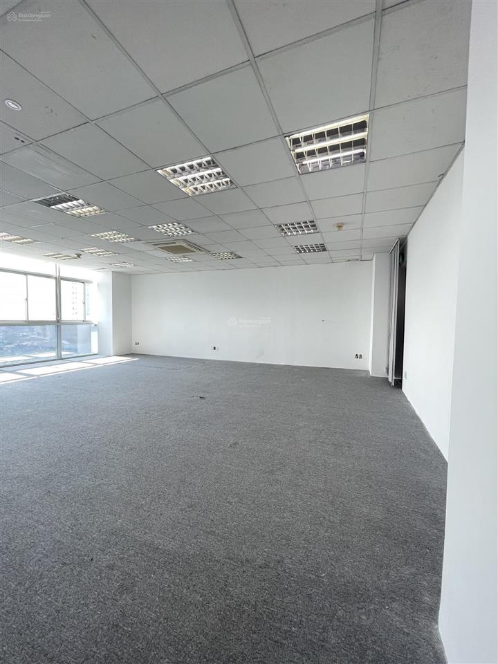 Cho thuê văn phòng hoàng văn thái  100m  giá 16 triệu/tháng