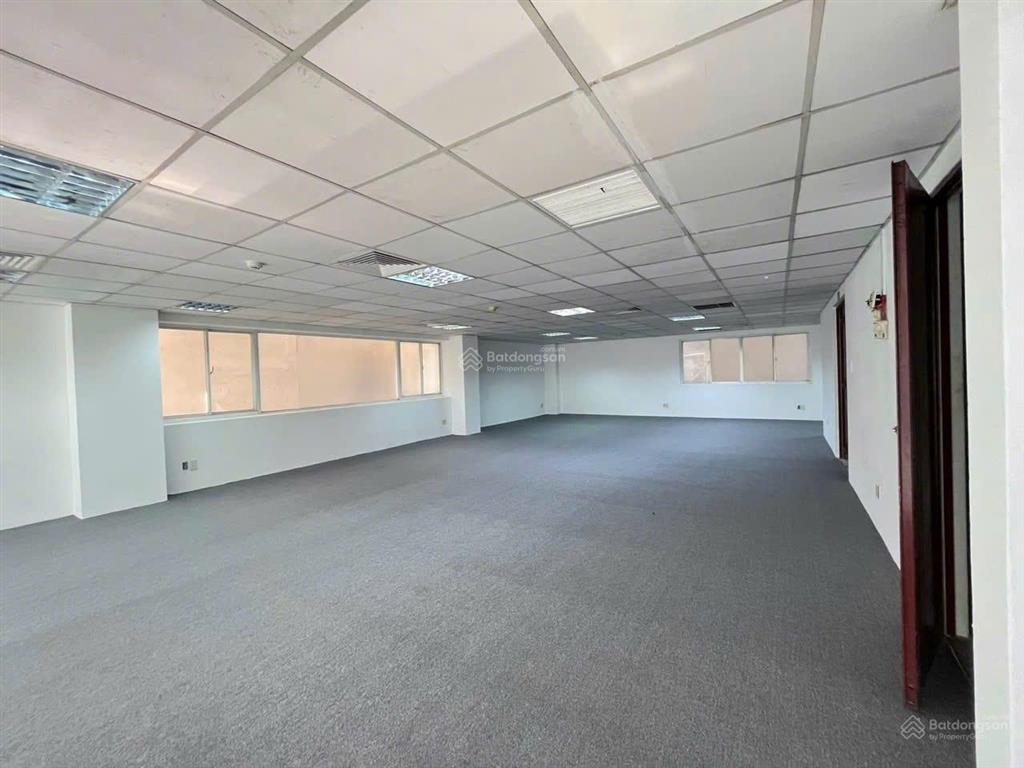 Cho thuê văn phòng trung văn diện tích 120m giá chỉ 18,5 triệu/tháng