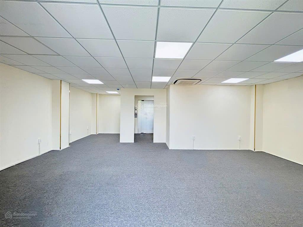 Cho thuê văn phòng trung văn diện tích 120m giá chỉ 18,5 triệu/tháng