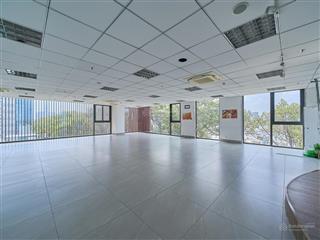 Cho thuê văn phòng lương thế vinh 110m² giá 18 triệu/tháng  không gian rộng, chuyên nghiệp