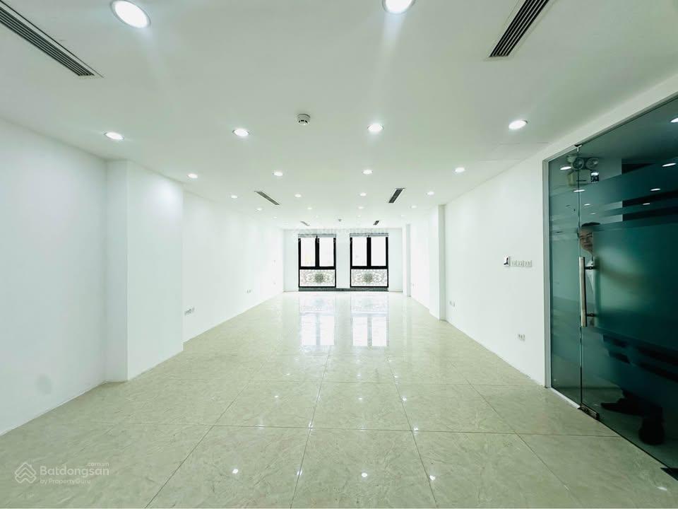 Chính chủ cho thuê văn phòng tại mặt phố khương đình  thanh xuân