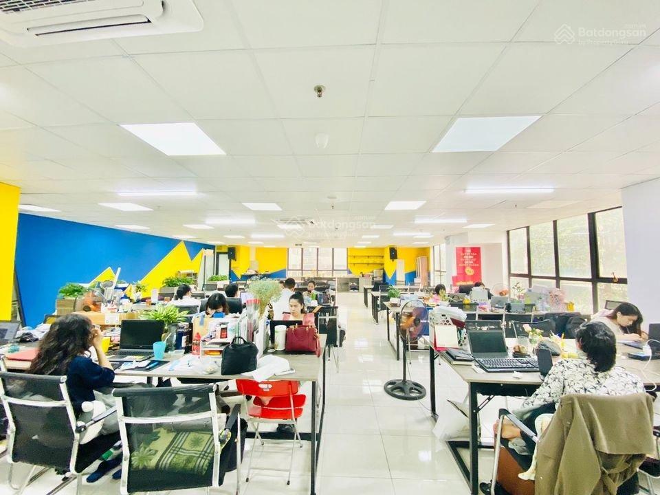 Cho thuê văn phòng tại nguyễn ngọc nại thanh xuân  diện tích phòng 120m2  giá 17 triệu