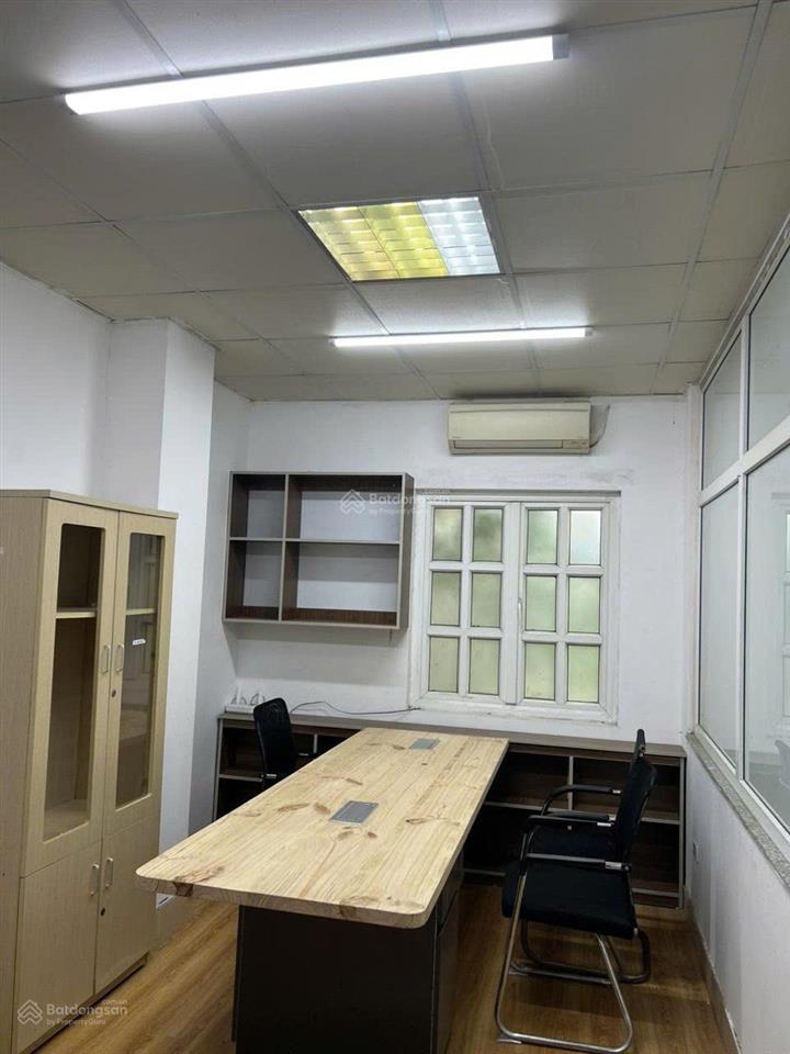 Địa chỉ p401, tòa 21  23 nguyễn công hoan, ba đình diện tích 20m² giá thuê 3,8 triệu/tháng