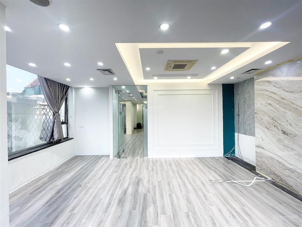 Văn phòng có một không hai tại mặt phố khương đình  thanh xuân