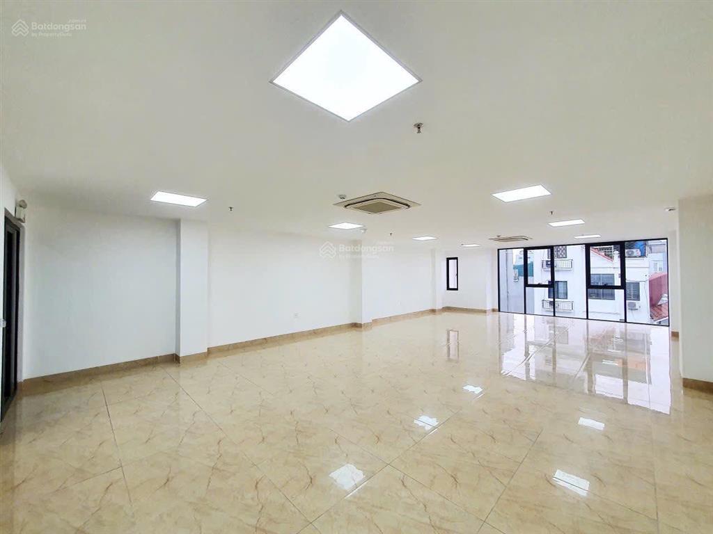 Chính chủ cho thuê văn phòng nguyễn xiển 70m2 giá 9,5 triệu giá tốt tại thanh xuân