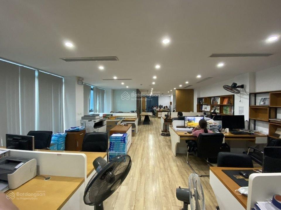 Chính chủ cho thuê văn phòng tại nguyễn trãi  thanh xuân diện tích  120m2 giá thuê  15 triệu