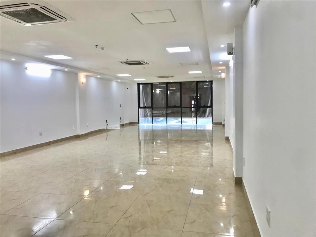 Văn phòng yên lãng giá mềm hiếm khu đống đa