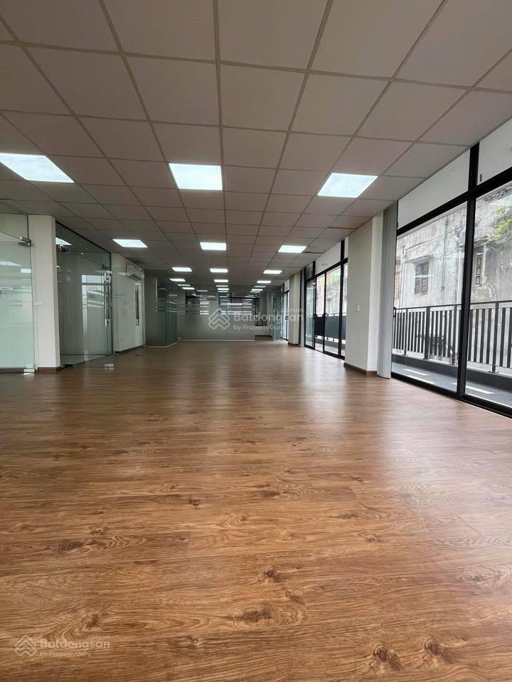 Cho thuê văn phòng thượng đình  thanh xuân, diện tích 120m2, giá chỉ 17 triệu/tháng