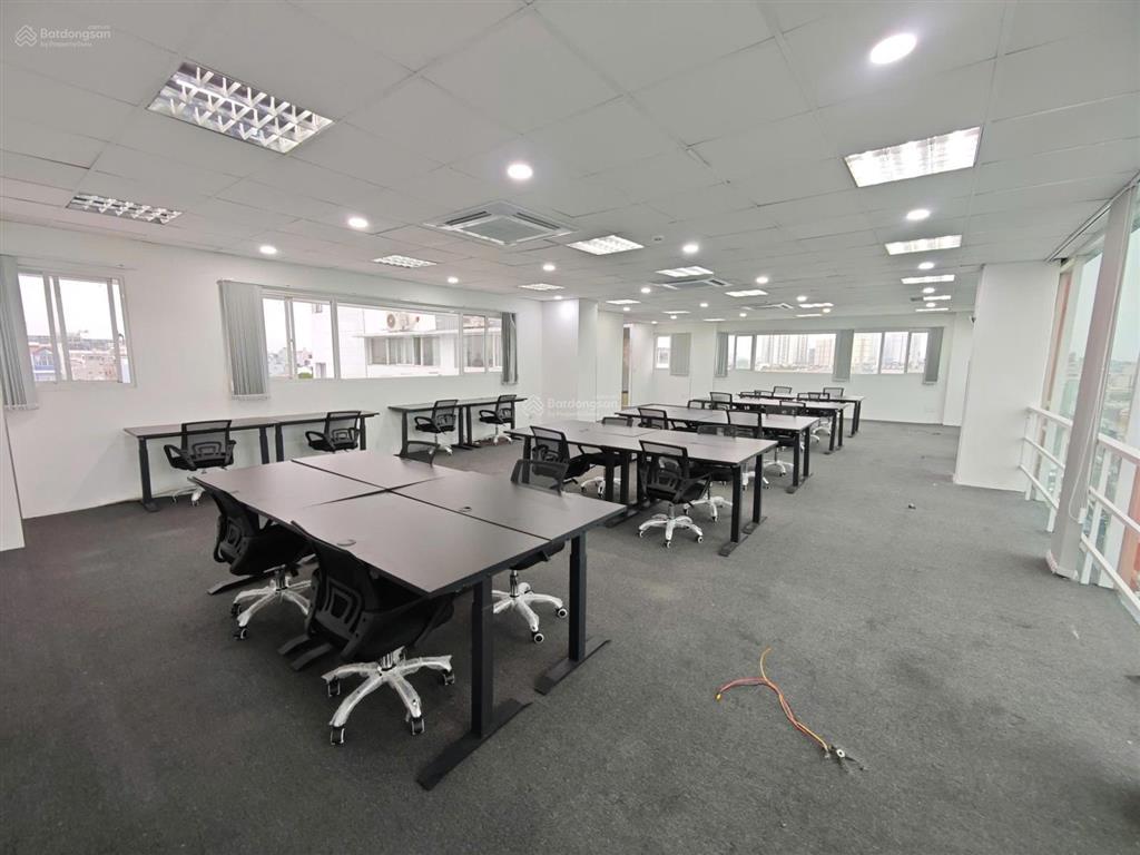 Cho thuê văn phòng triều khúc  thanh xuân   diện tích 120m²  giá thuê 15 triệu/tháng
