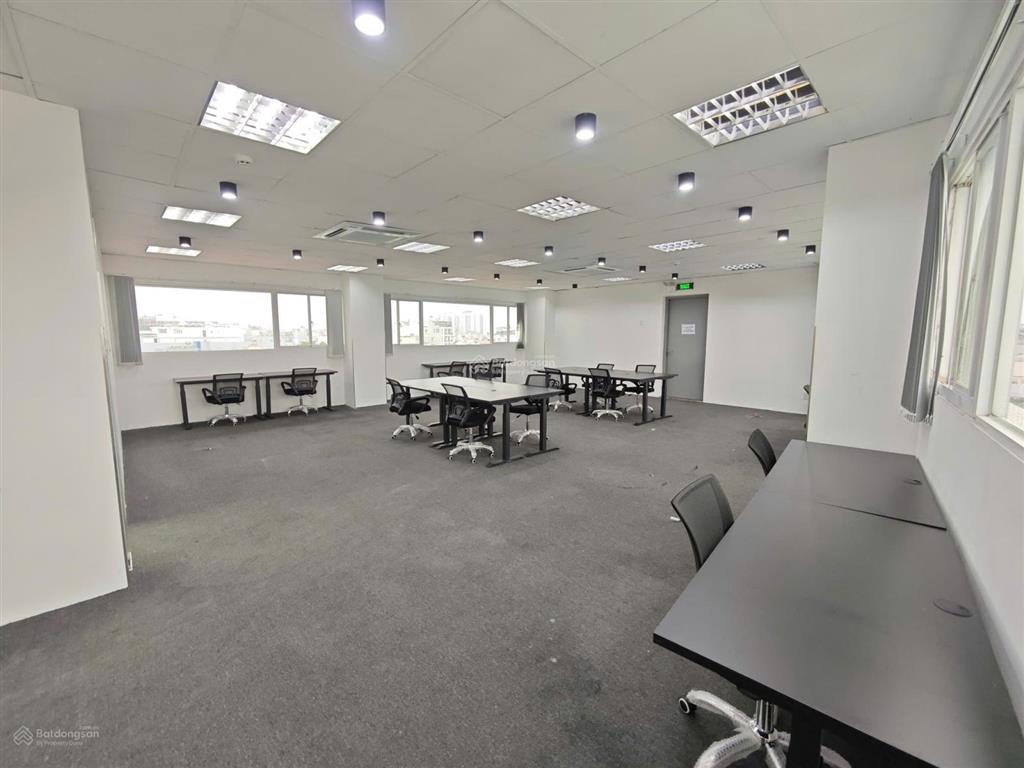 Cho thuê văn phòng triều khúc  thanh xuân   diện tích 120m²  giá thuê 15 triệu/tháng