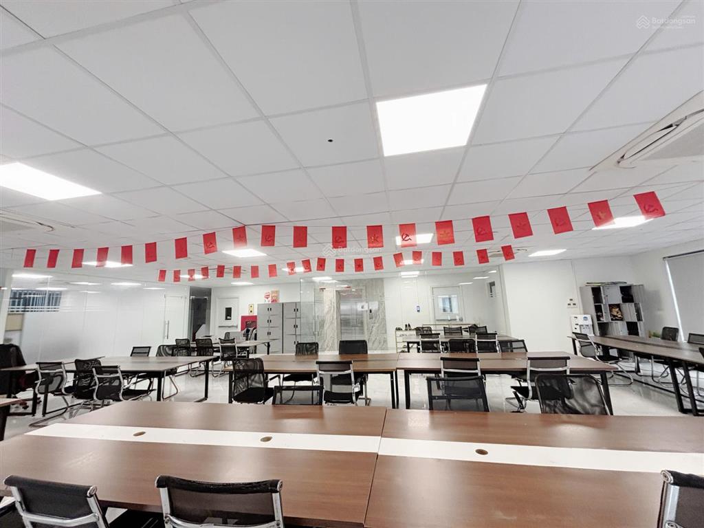 Cho thuê văn phòng khương đình  thanh xuân, diện tích 100m2, giá chỉ 15 triệu/tháng