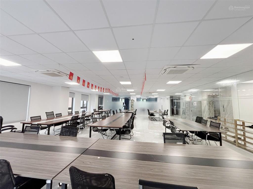 Cho thuê văn phòng khương đình  thanh xuân, diện tích 100m2, giá chỉ 15 triệu/tháng