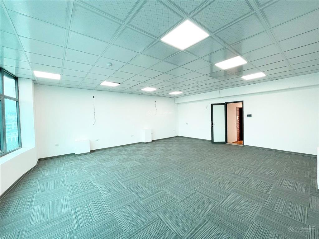 Siêu rẻ văn phòng 60m2 giá chỉ 8 triệu/tháng tại nguyễn xiển đầy đủ pccc