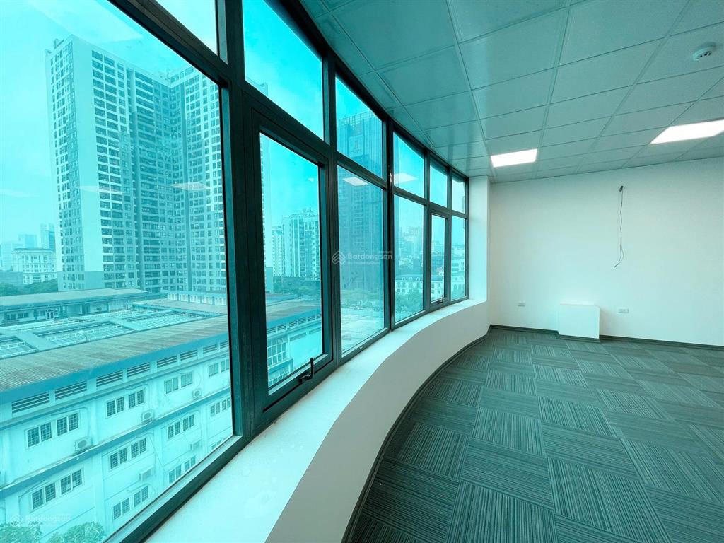Siêu rẻ văn phòng 60m2 giá chỉ 8 triệu/tháng tại nguyễn xiển đầy đủ pccc