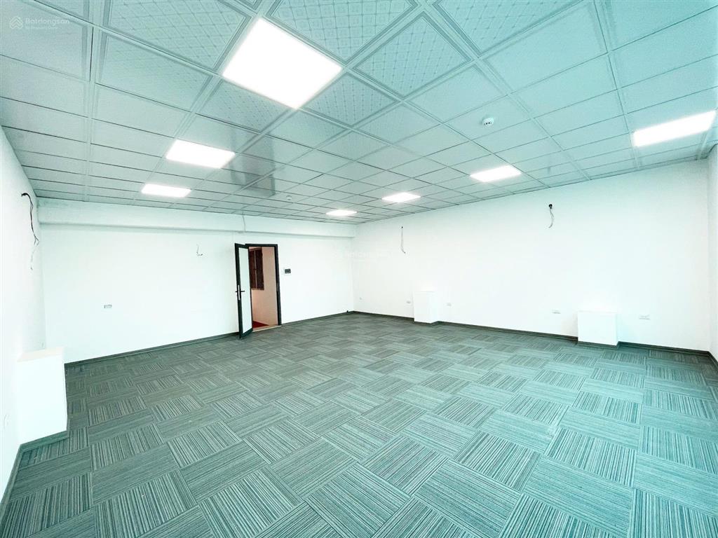 Siêu rẻ văn phòng 60m2 giá chỉ 8 triệu/tháng tại nguyễn xiển đầy đủ pccc