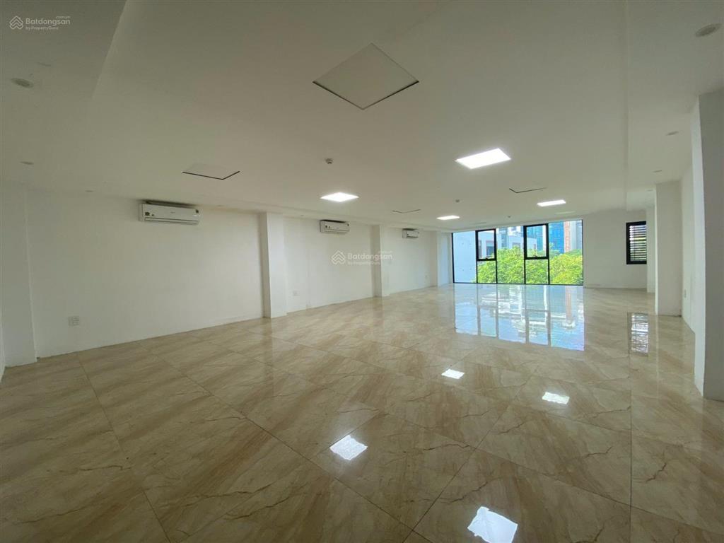 Chính chủ cho thuê văn phòng tại nguyễn ngọc nại, diện tích 100m2, giá chỉ 15 triệu/tháng