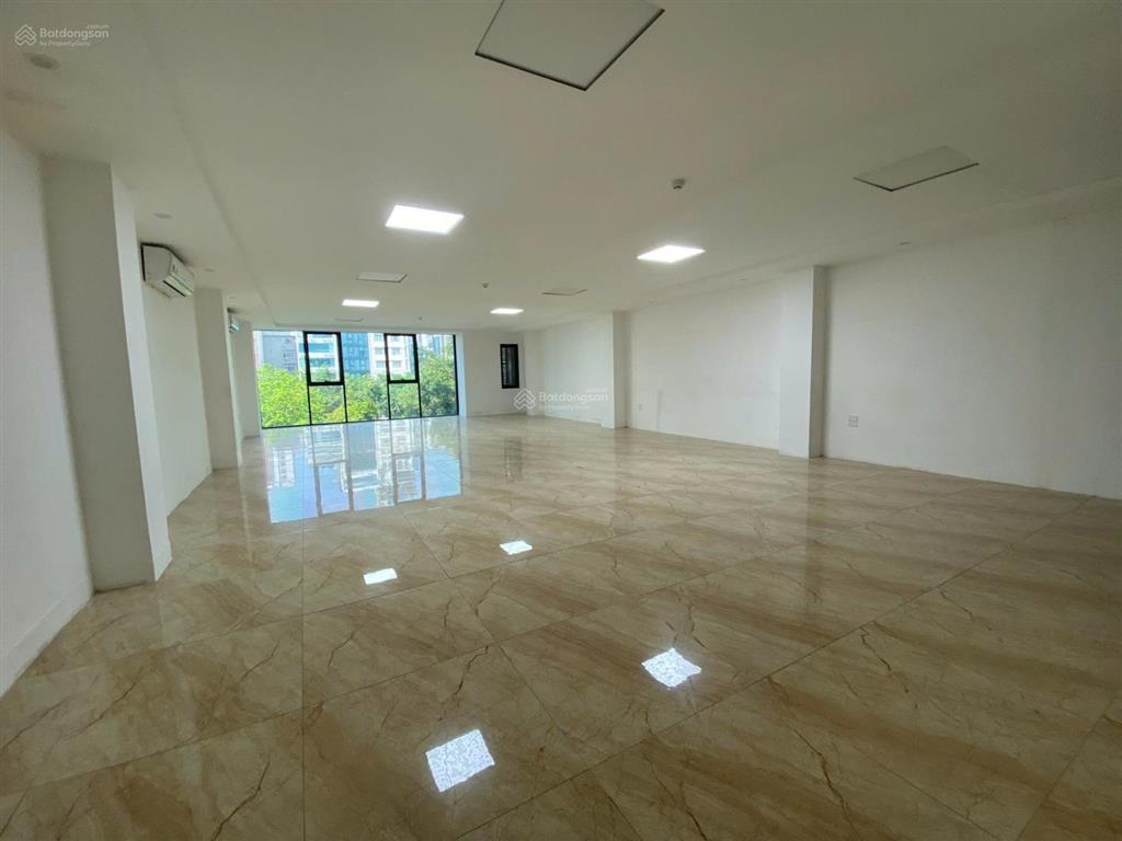 Chính chủ cho thuê văn phòng tại nguyễn ngọc nại, diện tích 100m2, giá chỉ 15 triệu/tháng