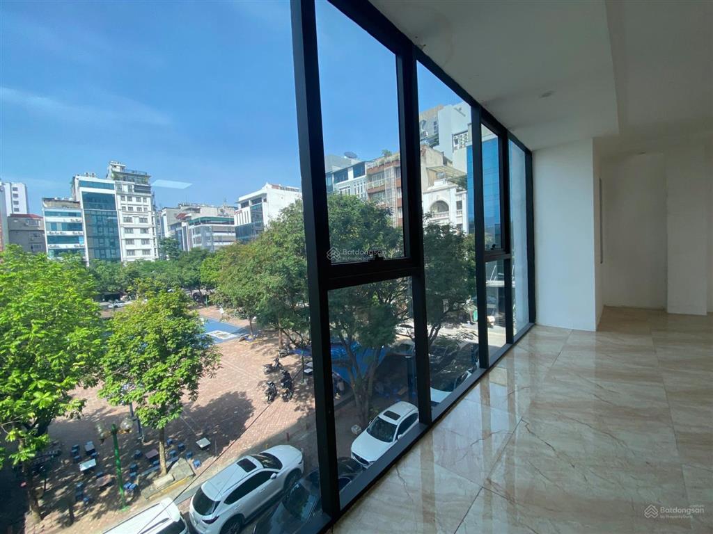 Chính chủ cho thuê văn phòng tại nguyễn ngọc nại, diện tích 100m2, giá chỉ 15 triệu/tháng