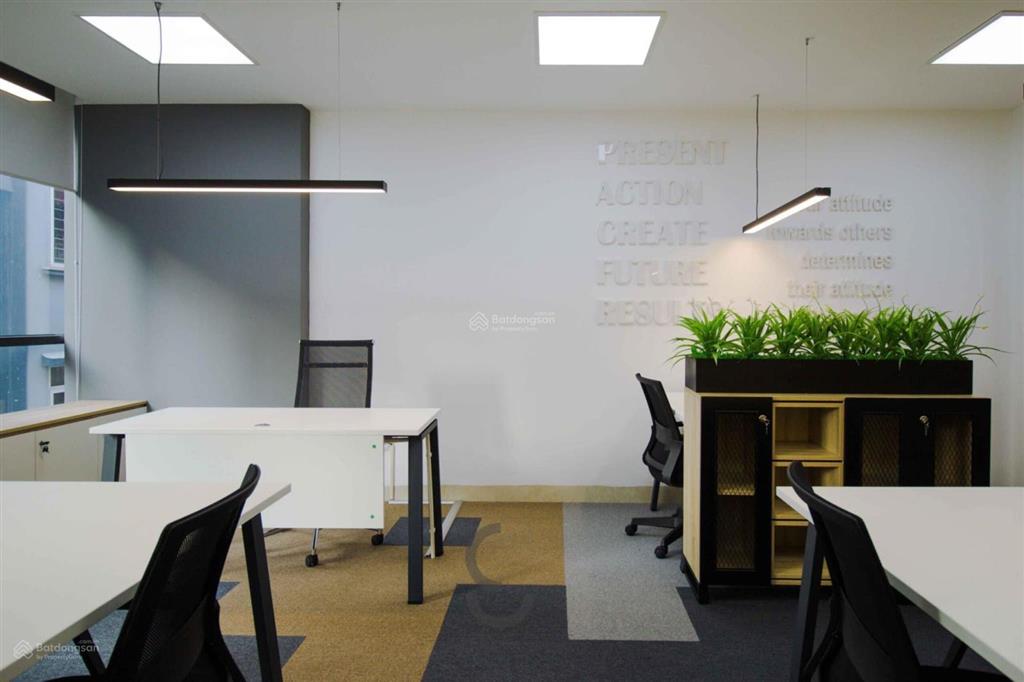 Không gian làm việc chuẩn mực 120m² tại nguyễn trãi, hà nội giá chỉ 16 triệu/tháng