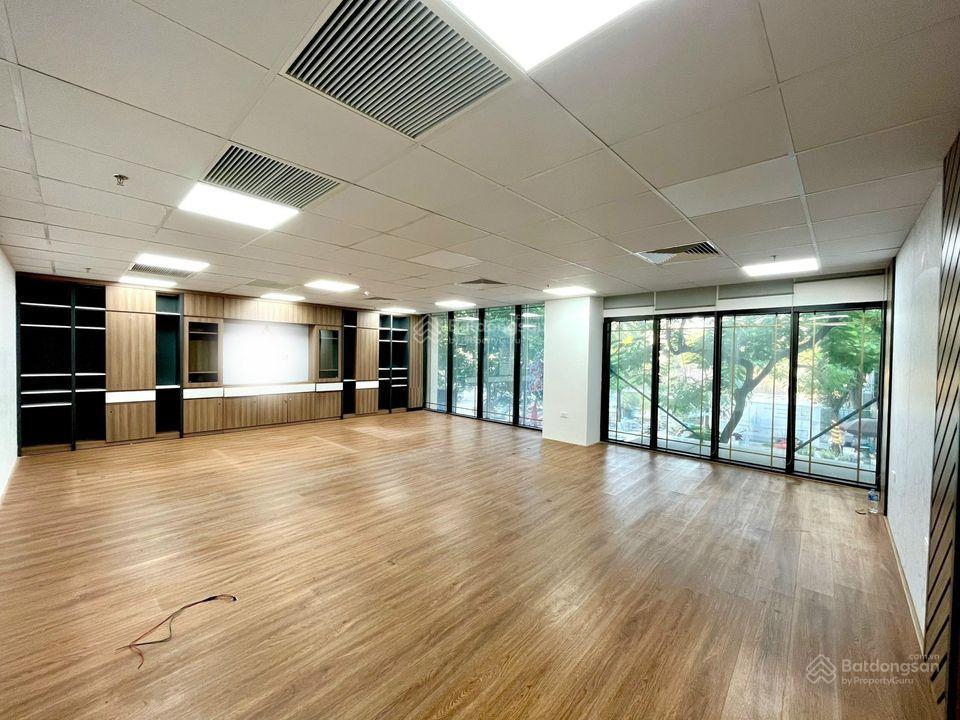 Thuê văn phòng an tâm tại thái hà đống đa  90m² giá siêu êm chỉ 18 triệu/tháng