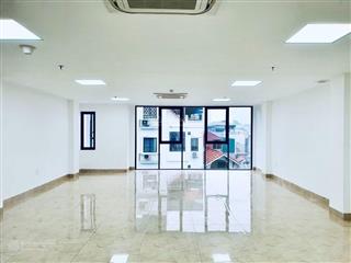 Cho thuê văn phòng phố nguyễn tuân, 110m2, giá 20 triệu, view thoáng, chia sẵn phòng