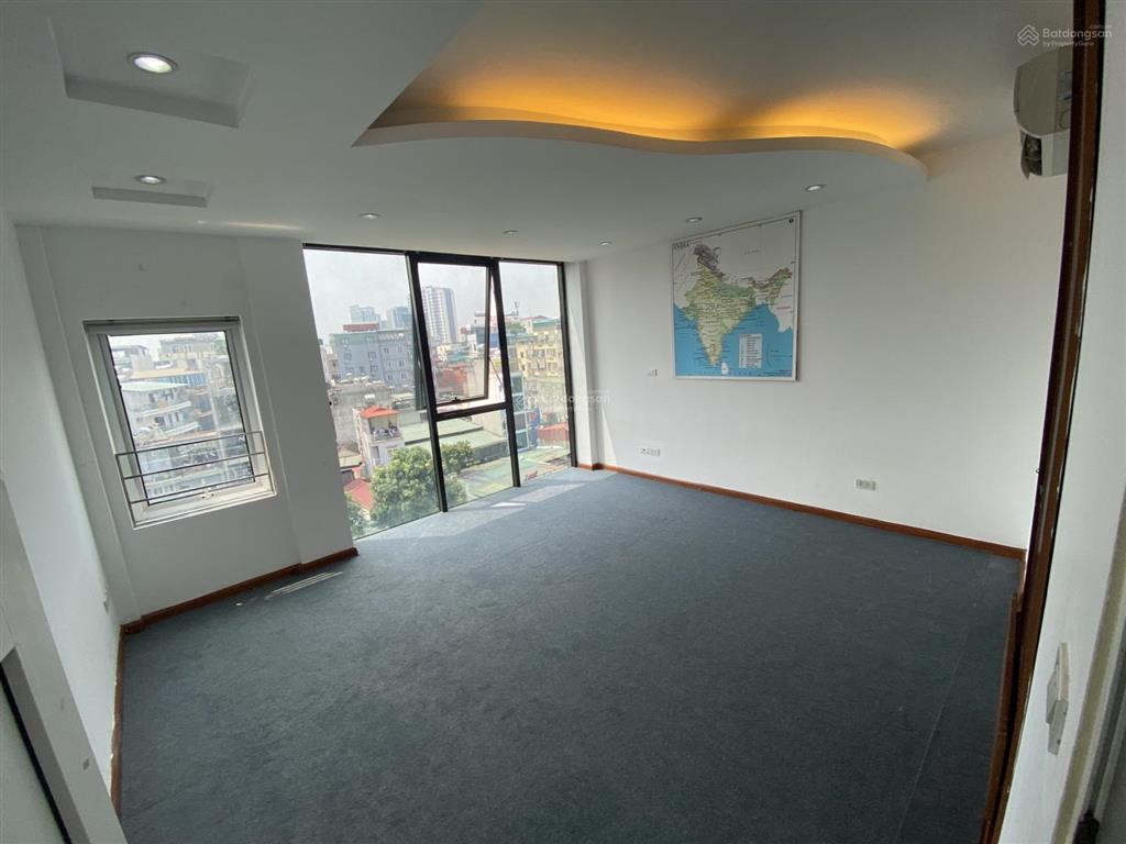 Văn phòng giảng võ 30m² chỉ 4,5tr  giá siêu hời khu ba đình