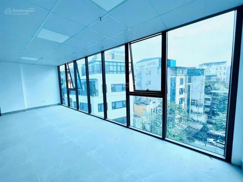 Cho thuê văn phòng 155m2, giá 18,5 triệu tại phố tô vĩnh diện, thanh xuân, chia sẵn phòng