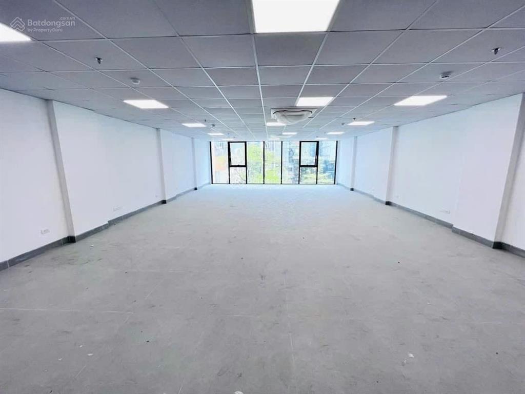 Cho thuê văn phòng 155m2, giá 18,5 triệu tại phố tô vĩnh diện, thanh xuân, chia sẵn phòng