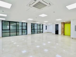 Cho thuê văn phòng 110m2, giá 17 triệu tại phố nguỵ như kon tum, thanh xuân, chia phòng sẵn