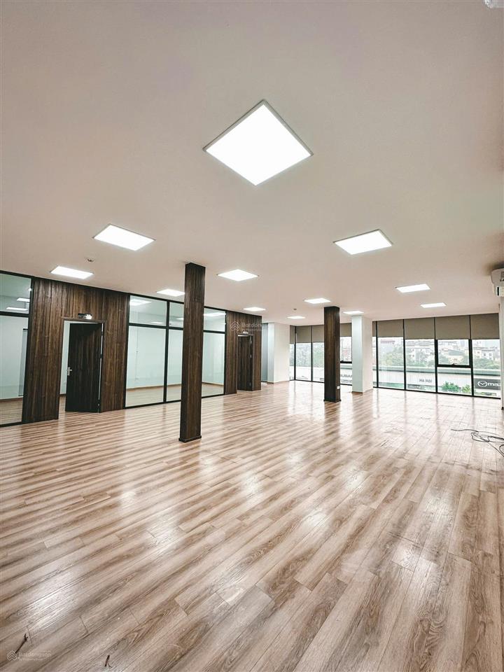 Chính chủ cho thuê văn phòng vũ trọng phụng. 90m2,  ngay