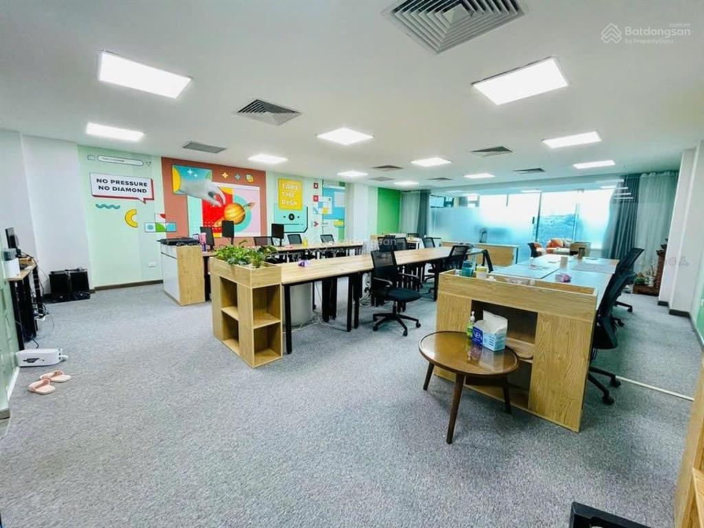Chính chủ cho thuê văn phòng vũ trọng phụng. 90m2,  ngay
