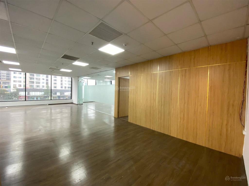 Văn phòng lê văn lương 102m2 chỉ 16tr  giá cực tốt khu thanh xuân