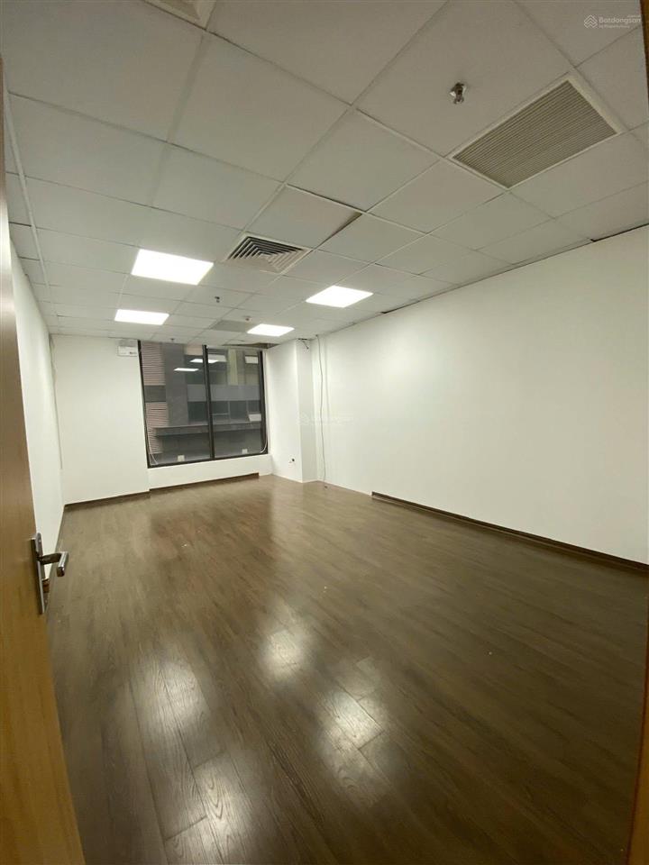 Văn phòng lê văn lương 102m2 chỉ 16tr  giá cực tốt khu thanh xuân