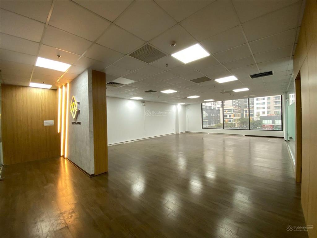 Văn phòng lê văn lương 102m2 chỉ 16tr  giá cực tốt khu thanh xuân